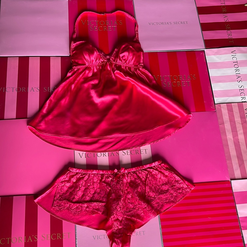 NWOT Victoria’s Secret fuchsia pink satin lingeree set
